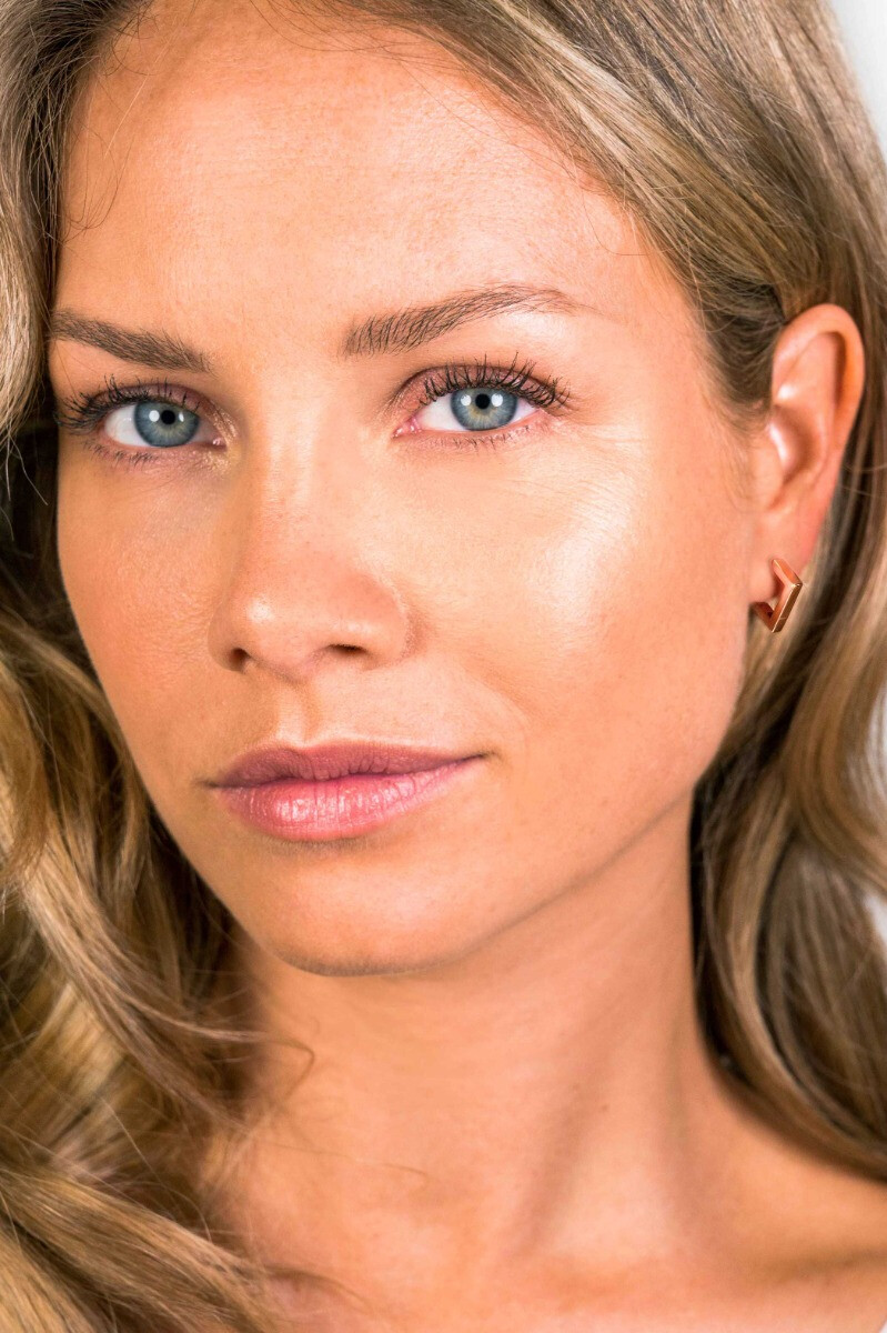 ZINZI silberne Luxus Ohrringe rosé vergoldet quadratische rohrförmig Dreieck Form 18x2,5mm ZIO1684R