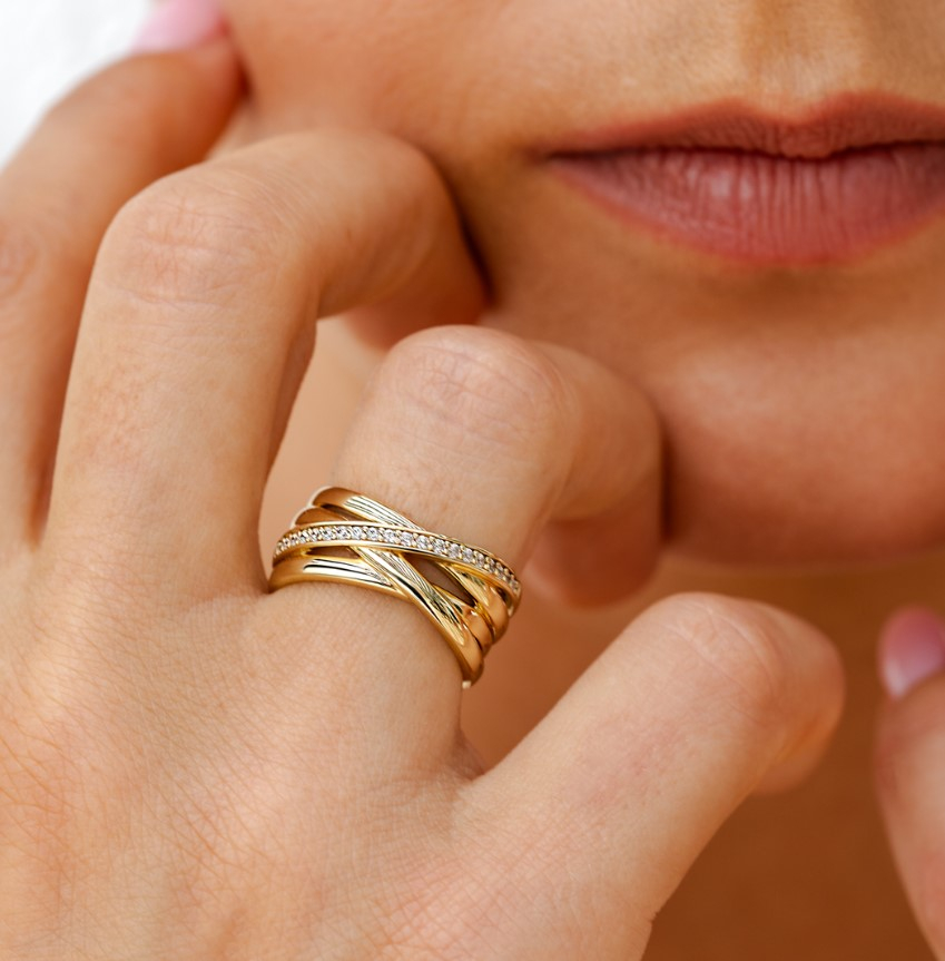 ZINZI zlv. ring geel verg. cross-over 1xrij zirc. mt.62