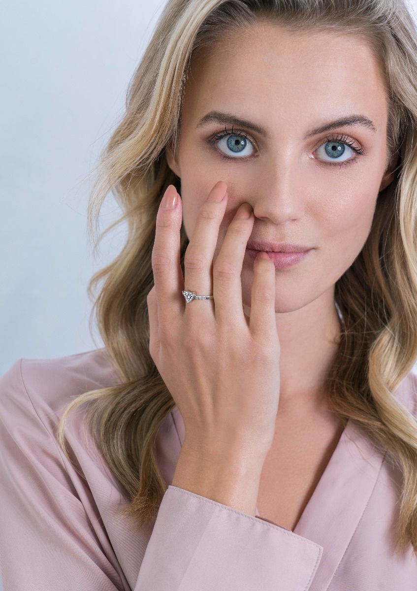 ZINZI silberner Ring Herz weißer Zirkonia ZIR2134