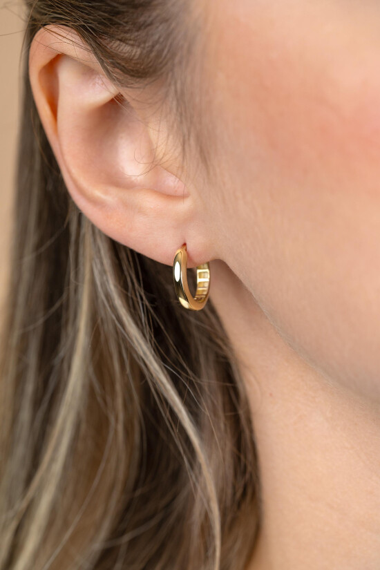 ZINZI GOLD klapcreolen half ronde buis 14.5x3mm