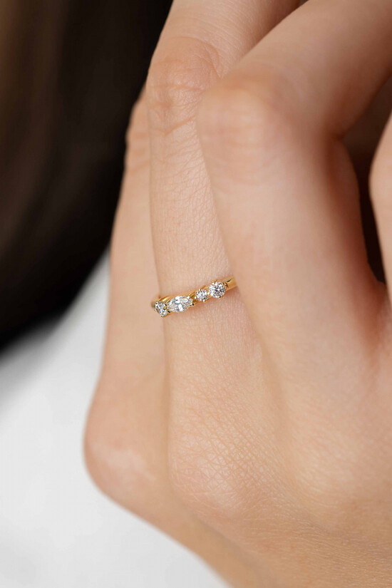 ZINZI Gold ring met verschillende vormen zirc.mt. 52
