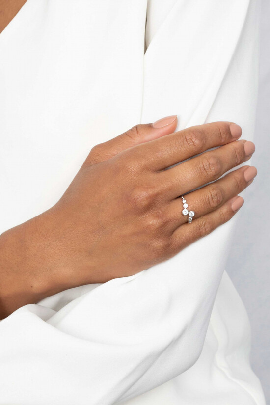 ZINZI silberner Ring rund weiß ZIR2054