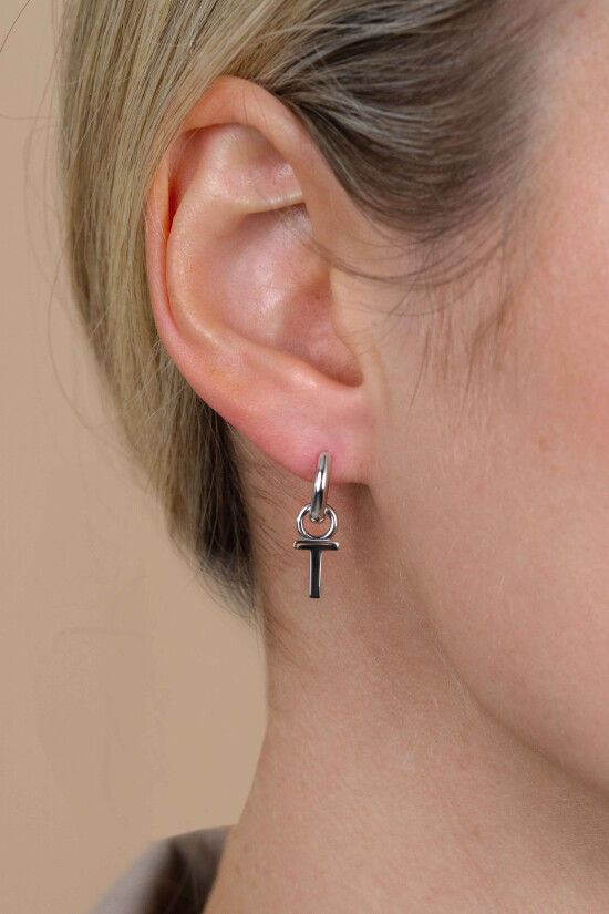 ZINZI silberner Buchstabe Ohranhänger T Preis pro Stück ZICH2144T