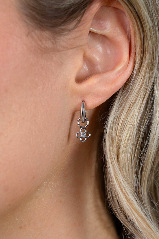ZINZI zlv. oorbedels bloemvorm met zirconia