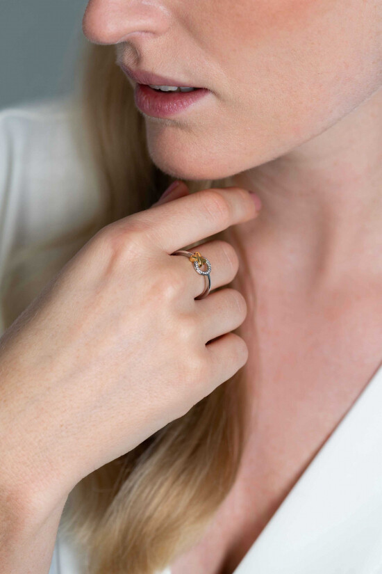 ZINZI Silberring mit extra 14 Karat Gelbgold plattierter X-Form und runder Form mit weißen Zirkonias ZIR2260