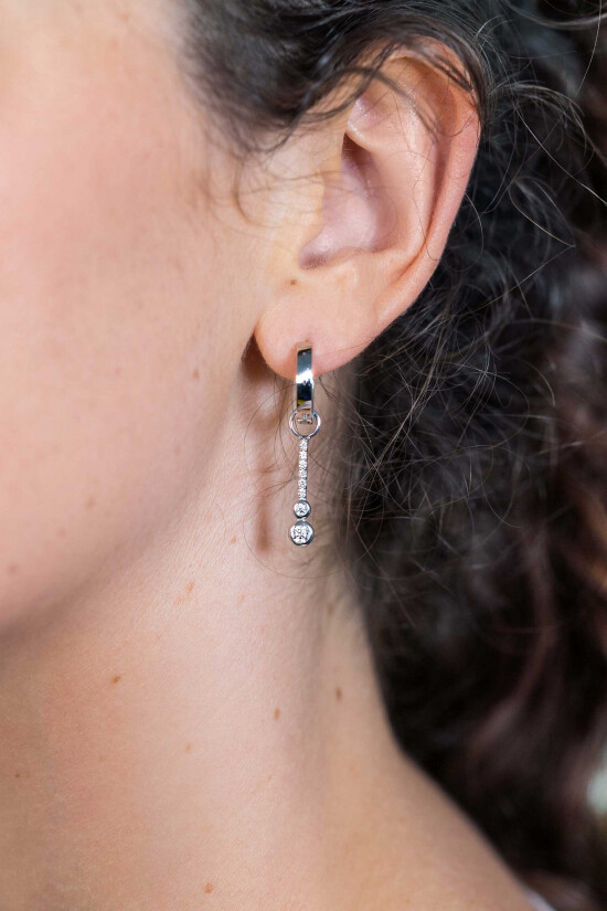 ZINZI silberne Ohrhänger Stab 23mm mit  weiße Zirkonias ZICH1954