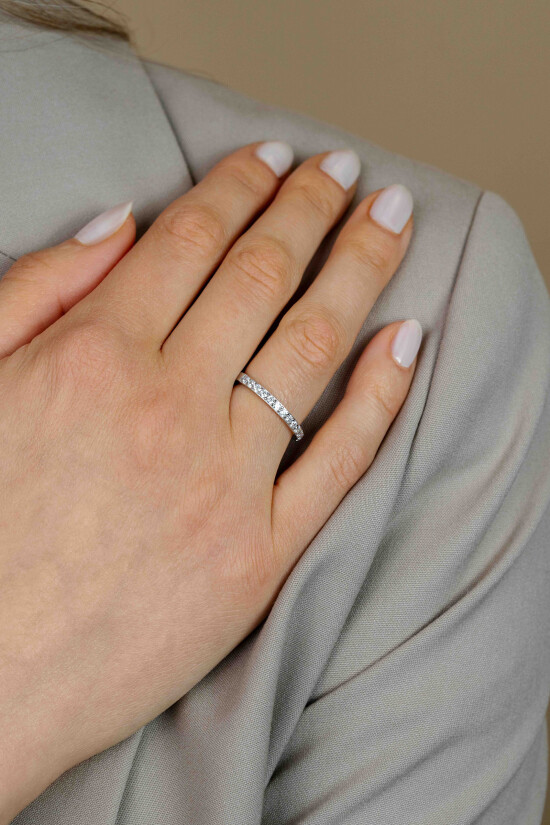 ZINZI zlv. aanschuif rijring zirconia's 2.2mm mt.62