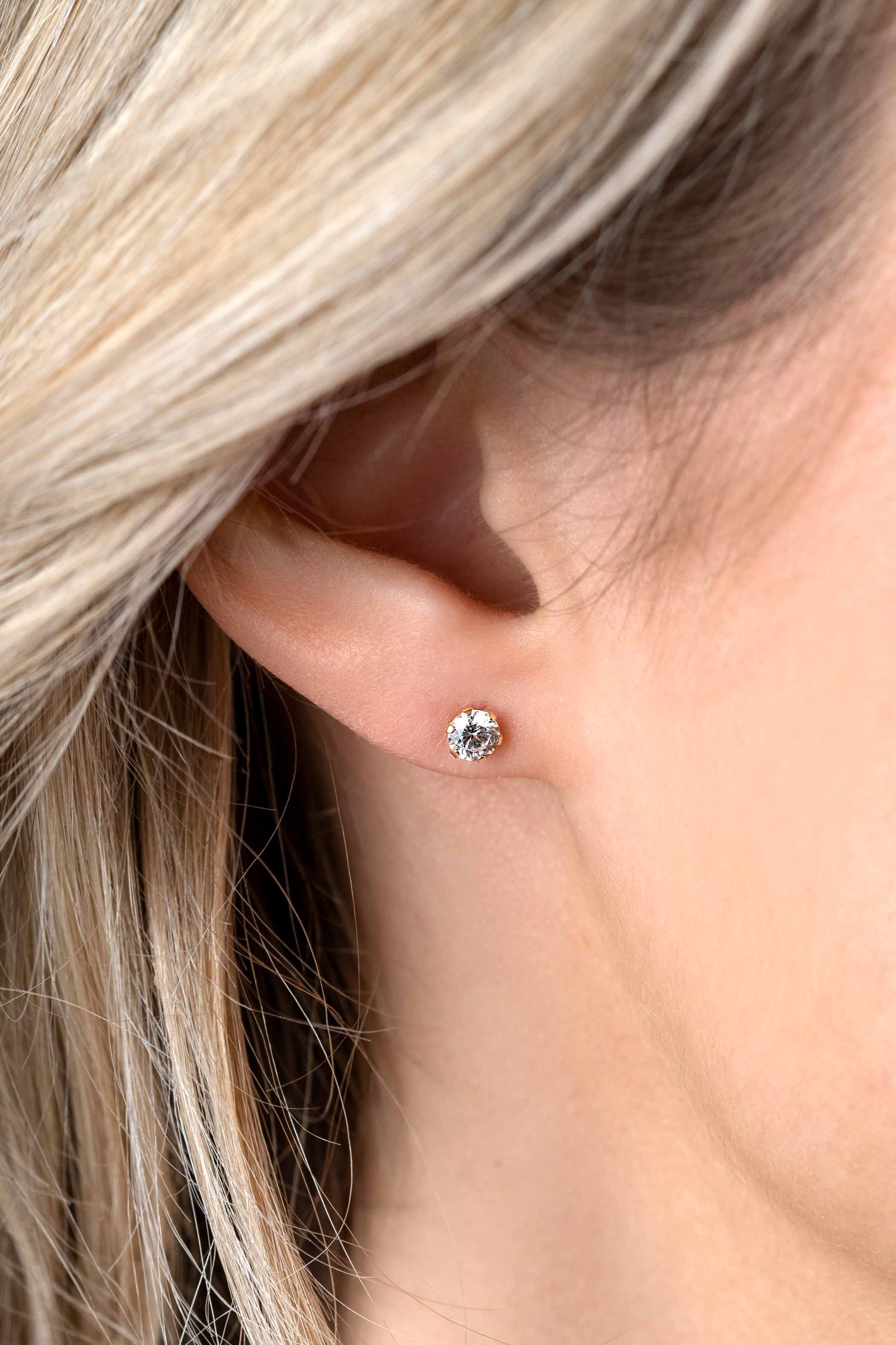 ZINZI GOLD oorknopjes zirconia in chaton 4mm