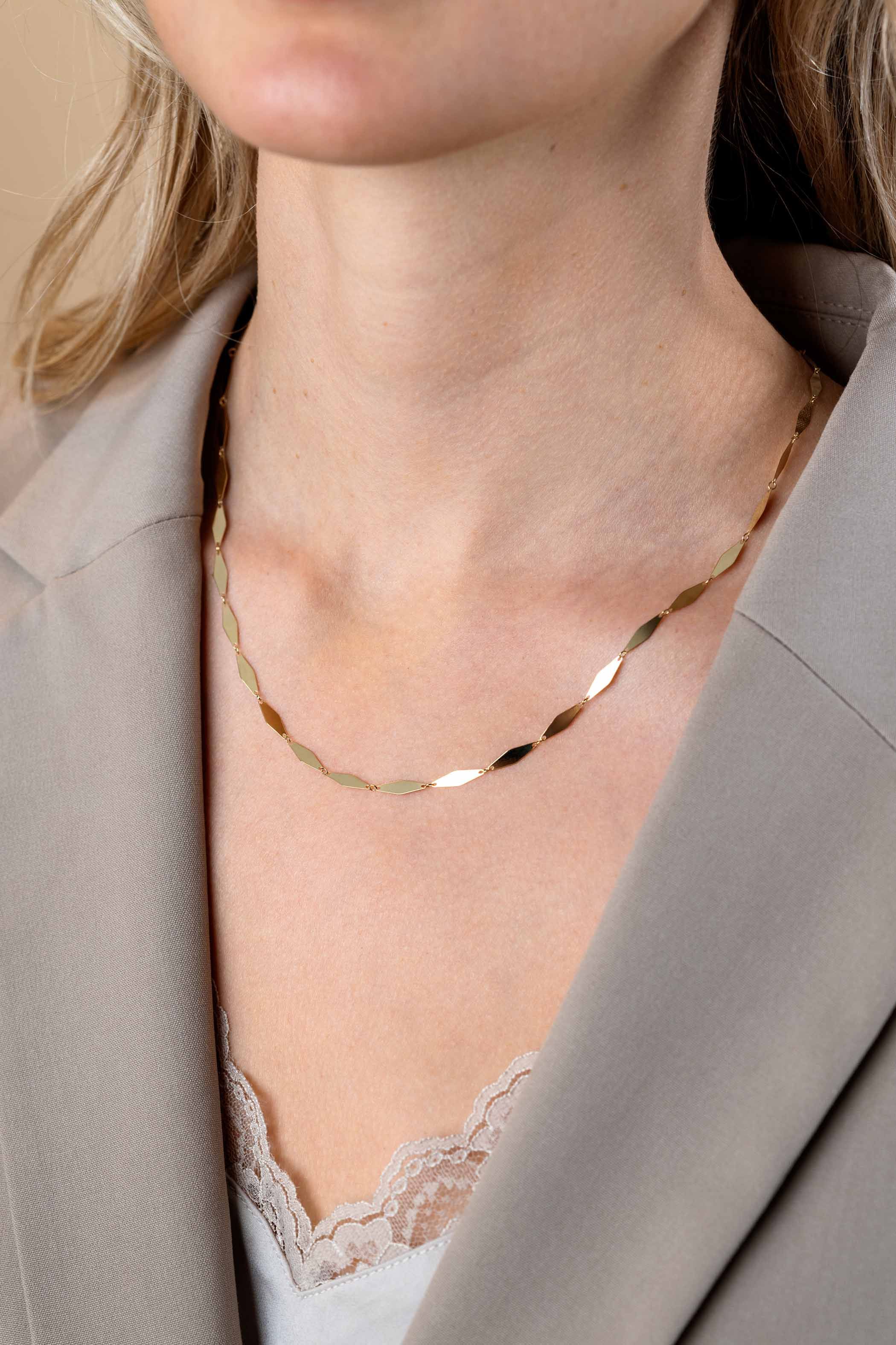 ZINZI Gold 14 Karat goldene massive Kette mit glänzenden langen rautenförmigen Gliedern 3mm breit 45cm ZGC492
