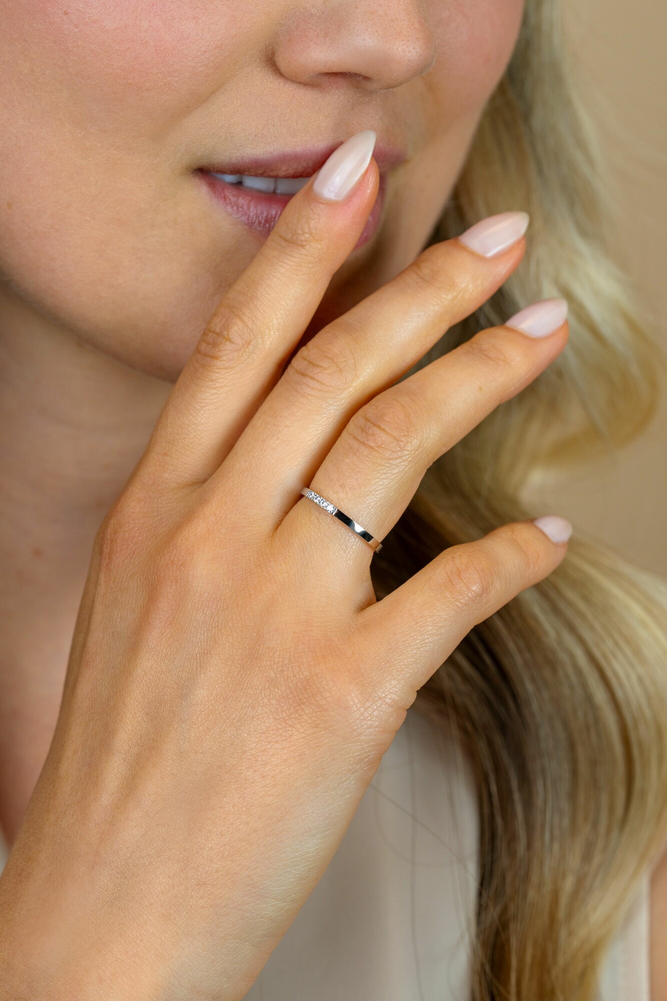 ZINZI GOLD rijring wg met 4x zirconia maat 58