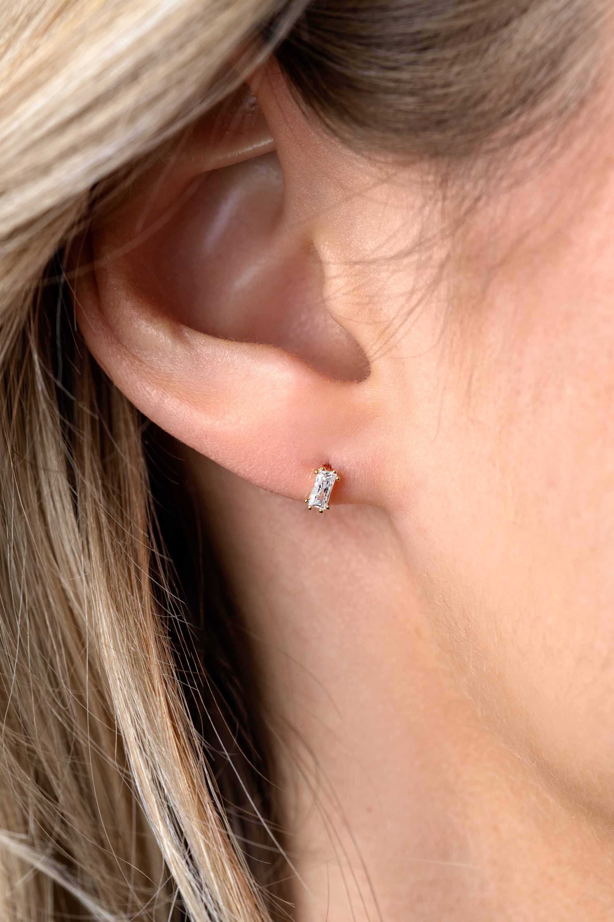 ZINZI GOLD oorknopjes baquette zirc. 5x2.7mm