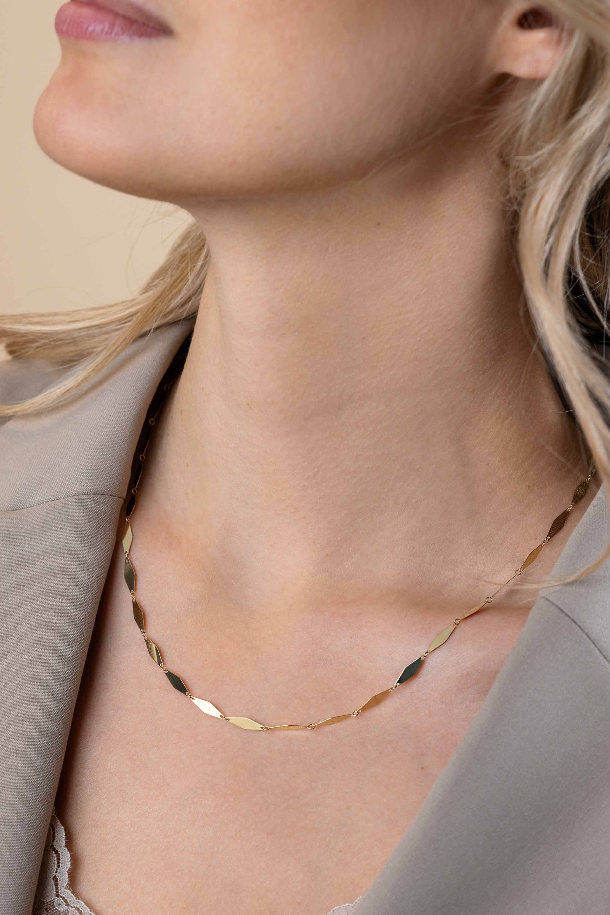 ZINZI Gold 14 Karat goldene massive Kette mit glänzenden langen rautenförmigen Gliedern 3mm breit 45cm ZGC492
