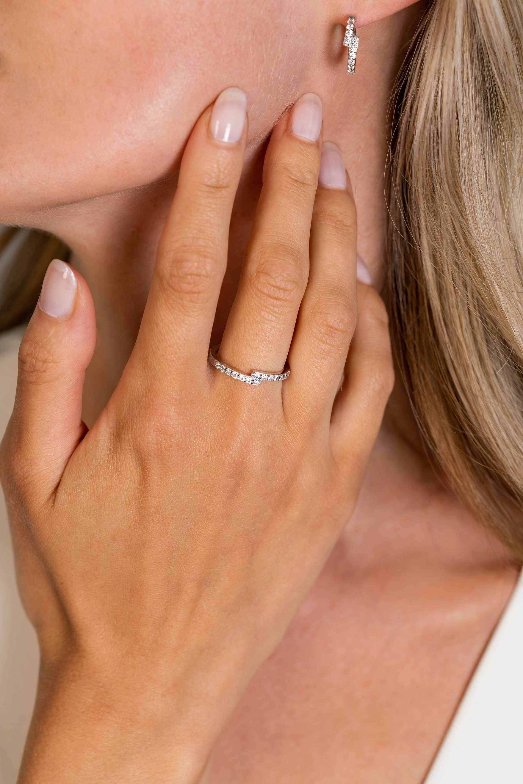 ZINZI zlv. ring slag model met zirconia's mt.62