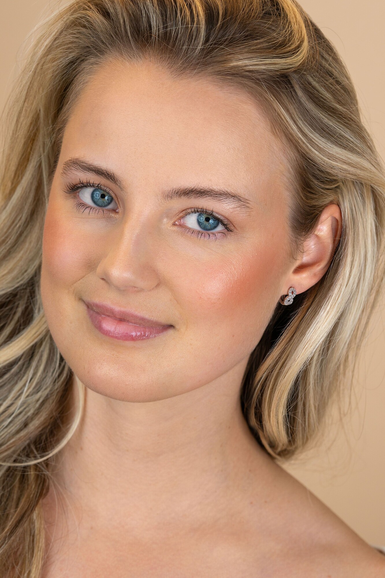 ZINZI zlv. klapcreolen infinity zirconia's 12.5x5mm