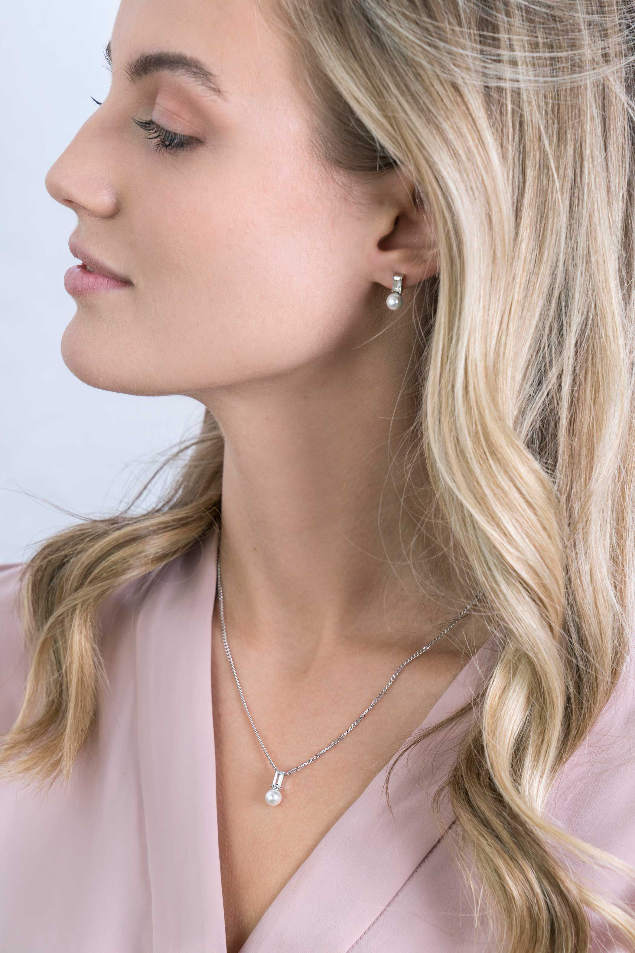 ZINZI silberne weiße Perlenohrstecker mit  weißem Zirkonia Baguetteschliff ZIO2135