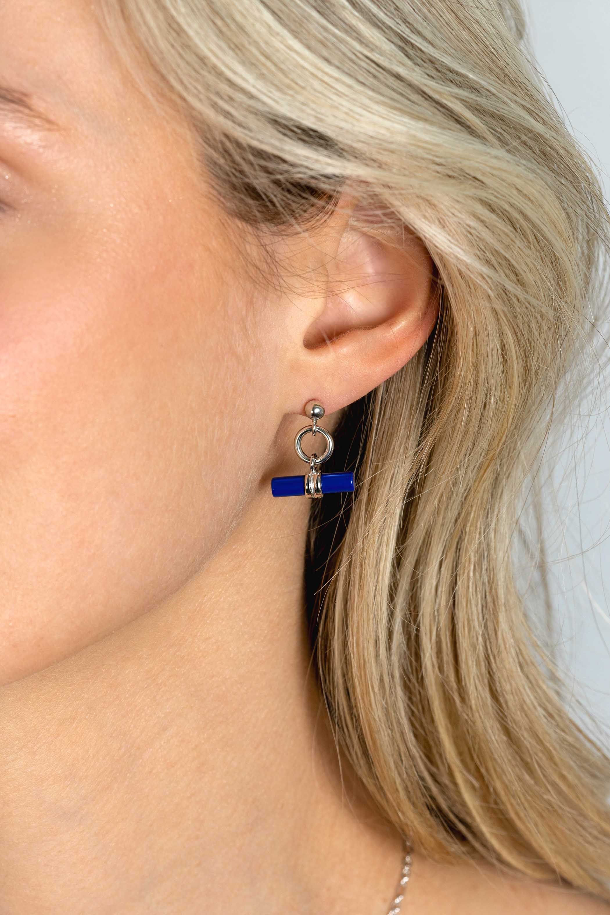 ZINZI zlv. oorsteker met kapittelstokje lapis lazuli