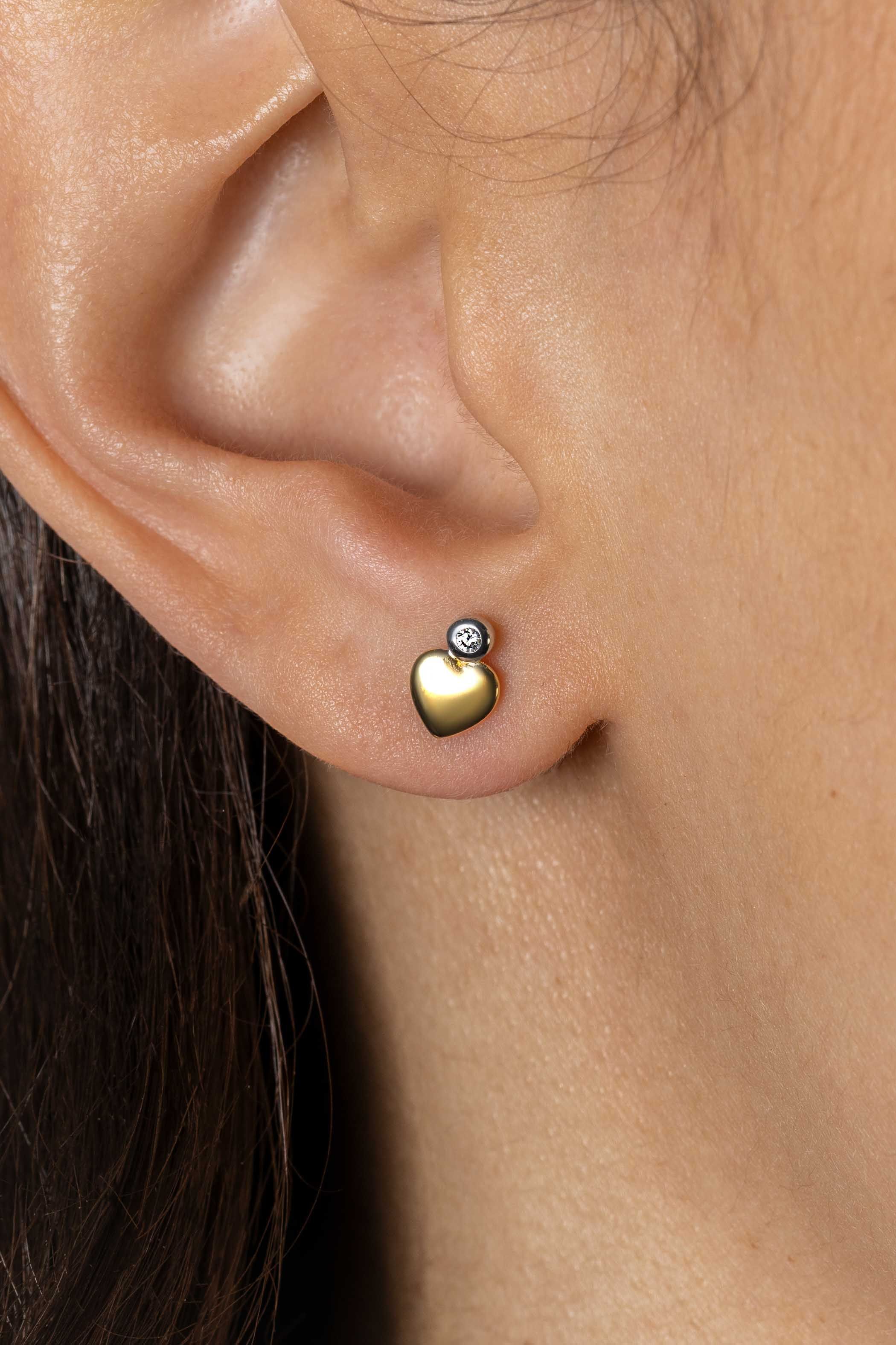 ZINZI zlv. oorknopjes bicolor hart met zirconia