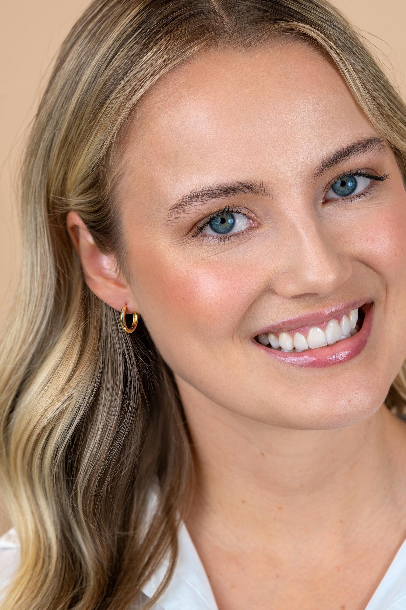 ZINZI silberne Kreolen gelbvergoldet 15 x 2mm glatt ZIO401G