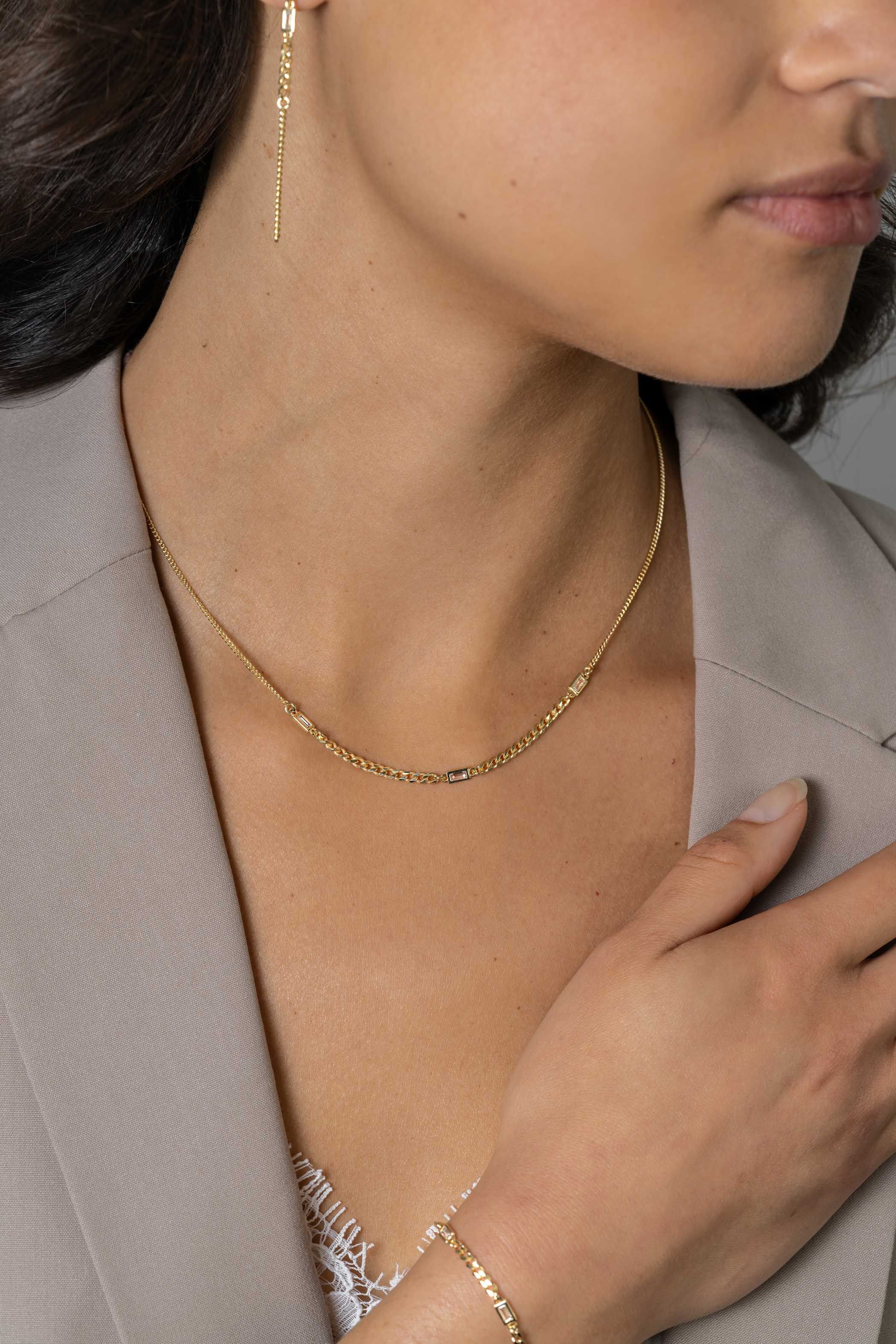 ZINZI zlv.collier gg.verg.grmt. met baquette zirc.45cm
