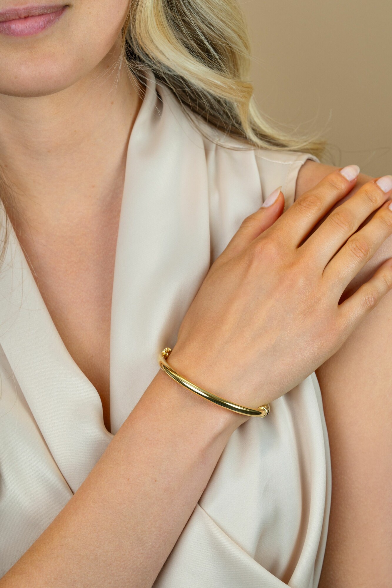 ZINZI zlv. bangle armband gg.verg.rond glad 5mm