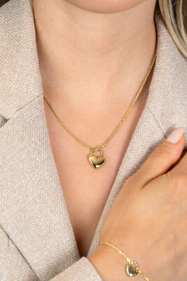 ZINZI vergoldete Silber Gliederkette mit herzförmigem Schlossanhänger, 18 mm breit, 42-45 cm ZIC2673G