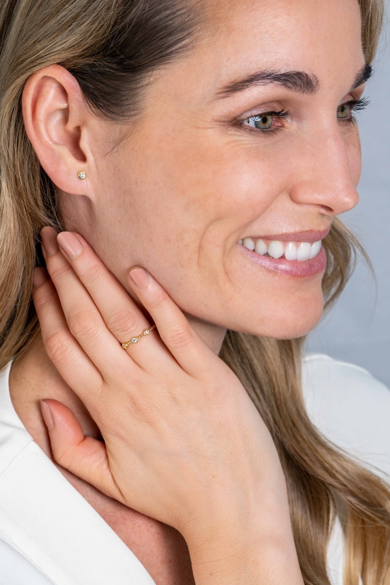 ZINZI Gold bolletjes ring met 3x ronde zirc. mt. 54